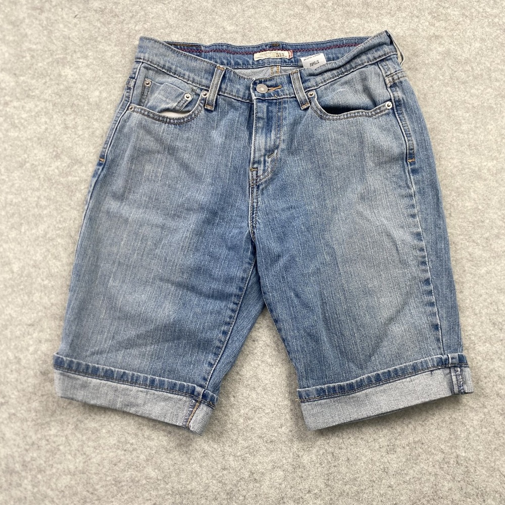 Levi's 515 Bermuda Shorts Womens 8 (28x9) Blue Denim Cuffed Stretch Casual